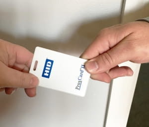 Touchless Access Control Systems: Keycards