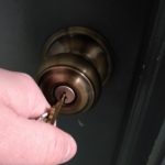physical key door knob lock installation cost